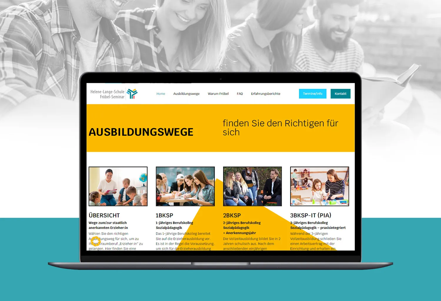 Ausbildungswege für Erzieher Berufskolleg - Laptop mit Webseite Ausbildungswege