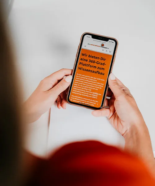 Mobile First Indexierung - Überprüfung Mobilfreundlichkeit einer Webseite auf dem Smartphone