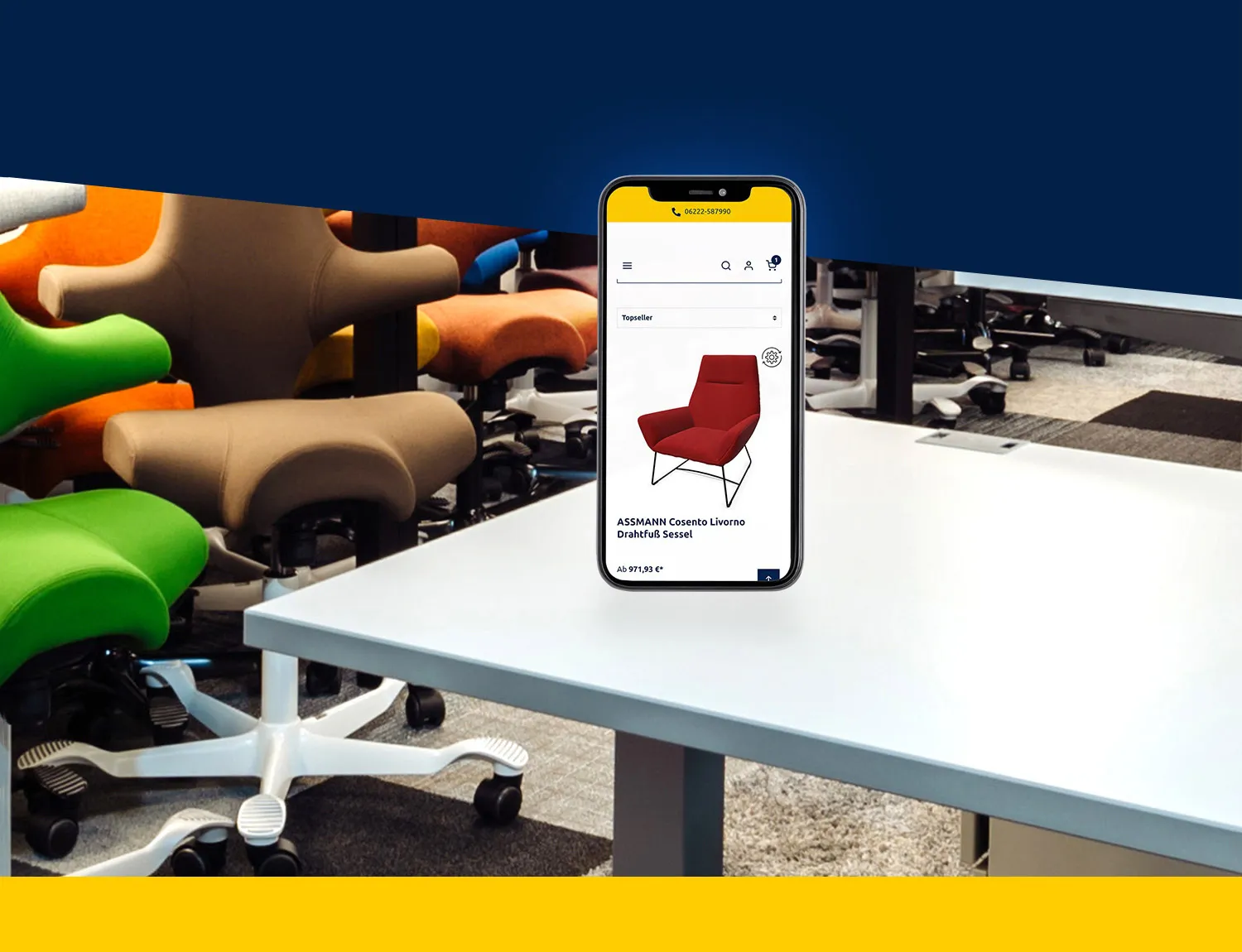 Topseller vom Onlineshop Stuhl24 - Mobile Detailansicht auf einem Handy der Topseller vom Onlineshop Stuhl24, im Hintergrund sind Bürostühle und Bürotische zu sehen
